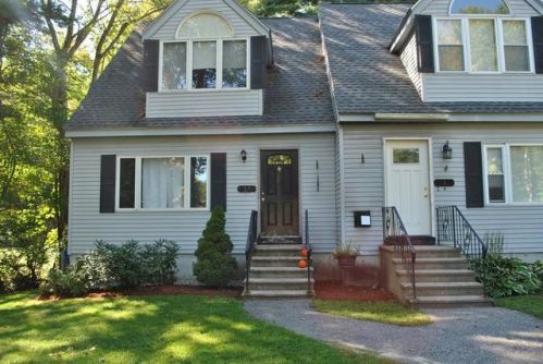 1 Chalifoux Rd, Hudson, NH 03051 exterior