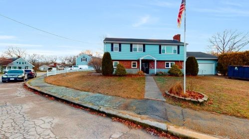 14 Padula Rd, Weymouth, MA 02188 exterior