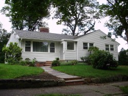 34 Park Dr, Newton, MA 02461 exterior