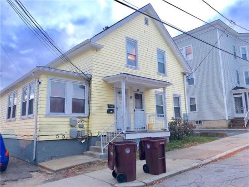 195 Adams St, Woonsocket, RI 02895 exterior