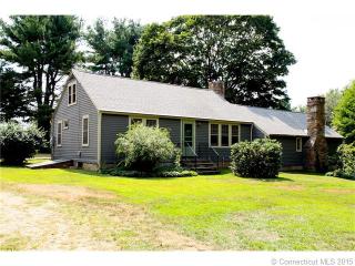 137 Beaver Brook Rd, Lyme, CT 06371 exterior