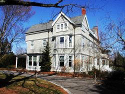 216 Highland St, Newton, MA 02465 exterior