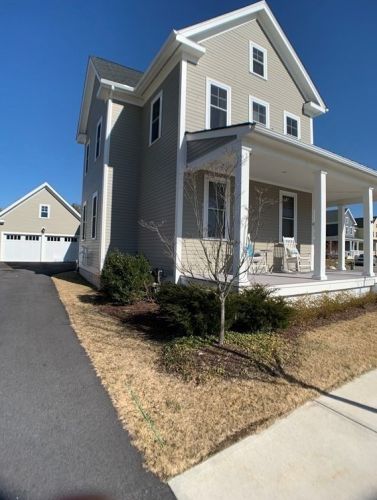 32 Snow Bird Ave, Weymouth, MA 02188 exterior
