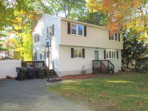 101 Crosby Rd, Dracut, MA 01826 exterior