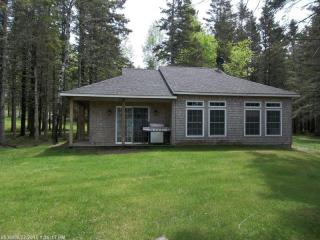 6 Vanasse Rd, Eastport, ME 04631 exterior