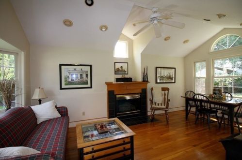 21 Weymouth St, Springfield, MA 01108 exterior