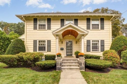 32 Windsor Rd, Milton, MA 02186 exterior
