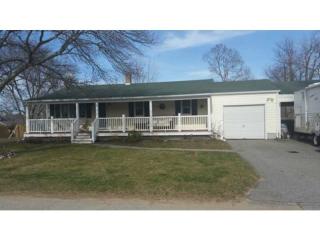 39 Birchwood Dr, Portsmouth, RI 02871 exterior