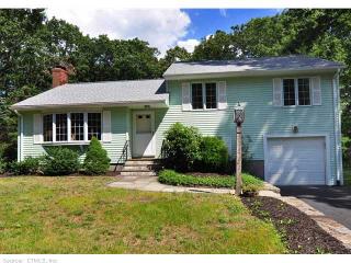 23 Springbrook Ln, Simsbury, CT 06070 exterior