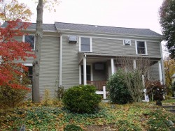 69 Cummings Rd, Newton, MA 02459 exterior