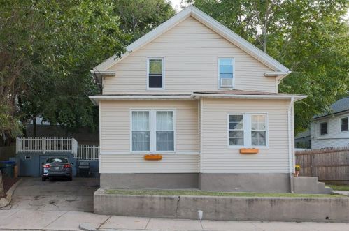 238 Killingly St, Providence, RI 02909 exterior