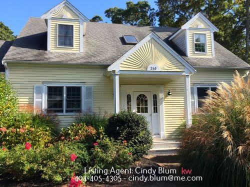 260 Queen Anne Dr, Eastham, MA 02642 exterior