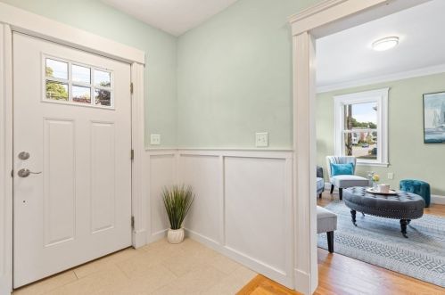 562 Lagrange St, Roxbury Xing, MA 02467 exterior