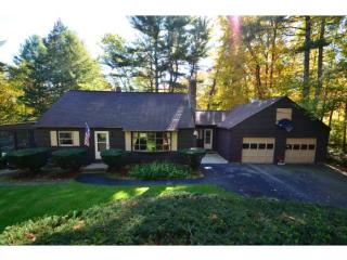 23 Rockwood Ct, Bedford, NH 03110 exterior