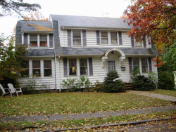 12 Pine Crest Rd, Newton, MA 02459 exterior