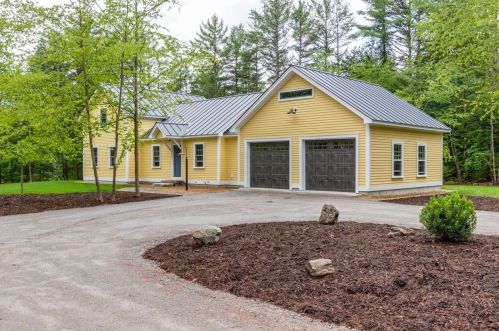 75 Tyler Rd, Webster, NH 03303 exterior