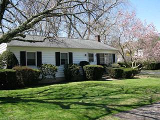 624 Benham St, New Haven, CT 06514 exterior