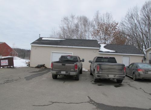 213 Skowhegan Rd, Fairfield, ME 04937 exterior