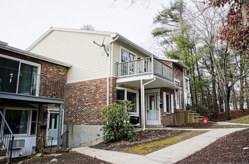 146 Queens Rd, Torrington, CT 06790 exterior