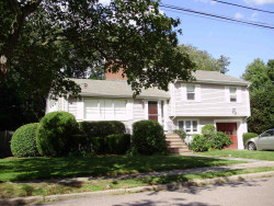 15 Fox Hill Rd, Newton, MA 02459 exterior