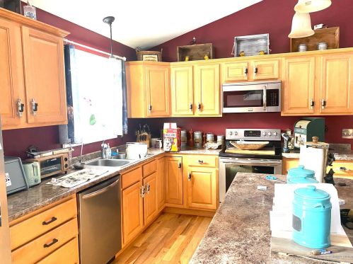 106 Juniper Ln, Biddeford, ME 04005 exterior