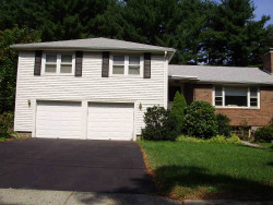 125 Wayne Rd, Newton, MA 02459 exterior