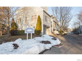 394 Anton Dr, Bridgeport, CT 06606 exterior