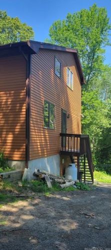 46 Prodell Rd, Norwich, CT 06365 exterior