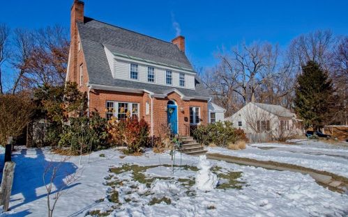 32 Adare Pl, Northampton, MA 01060 exterior