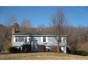 10 Scamman Rd, Stratham, NH 03885 exterior