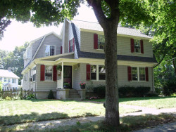 50 Wedgewood Rd, Newton, MA 02465 exterior