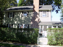 34 Star Rd, Newton, MA 02465 exterior
