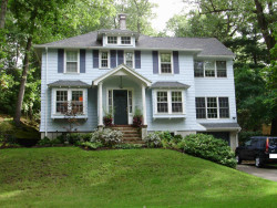 48 Wilde Rd, Newton, MA 02468 exterior