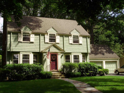 38 Verndale Rd, Newton, MA 02461 exterior