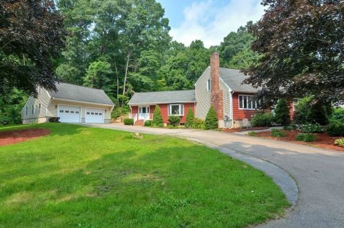 9 Gay Rd, Brookfield, MA 01506 exterior