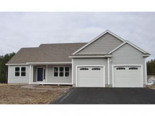 14 Pilgrim Cir, Nashua, NH 03060 exterior