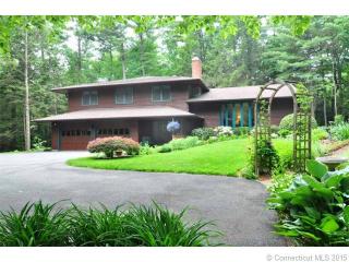 461 Salmon Brook St, Granby, CT 06035 exterior