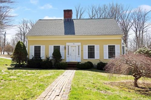 95 Golden Hill St, Bridgeport, CT 06611 exterior