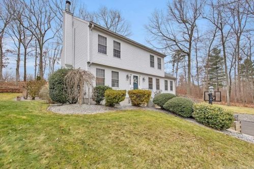 278 Deer Run Trl, Manchester, CT 06042 exterior