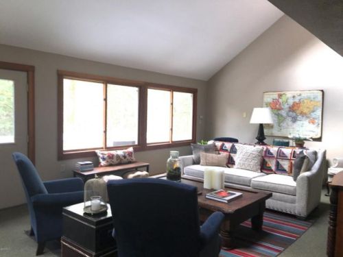 258 Main Rd, Monterey, MA 01245 exterior