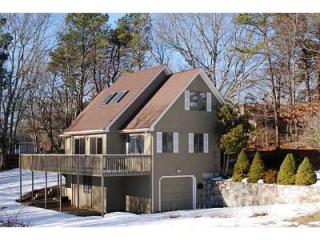 30 Sherwood Dr, Westerly, RI 02891 exterior