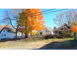 247 Main St, Somersworth, NH 03878 exterior