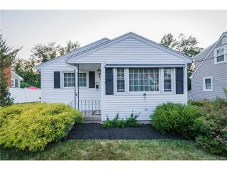 47 Garfield Ave, Middletown, CT 06457 exterior