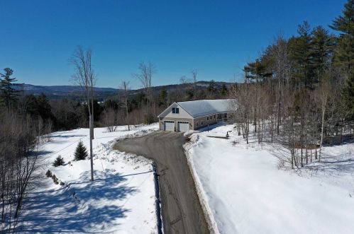 156 Springfield Rd, Charlestown, NH 03773 exterior