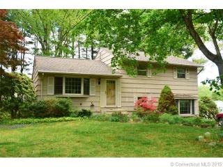 25 John Dr, Vernon, CT 06066 exterior