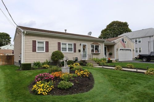 23 Benedict Rd, Warwick, RI 02888 exterior