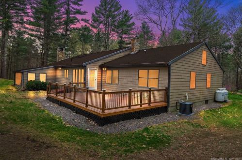 1668 North Rd, Killingly, CT 06241 exterior