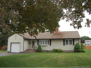 385 Hackmatack St, Manchester, CT 06040 exterior