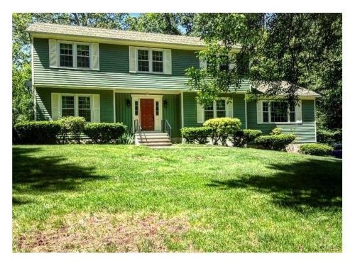 33 Spinning Wheel Rd, Upper-Stepney, CT 06468 exterior