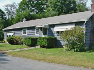 48 Glen St, Brattleboro, VT 05301 exterior